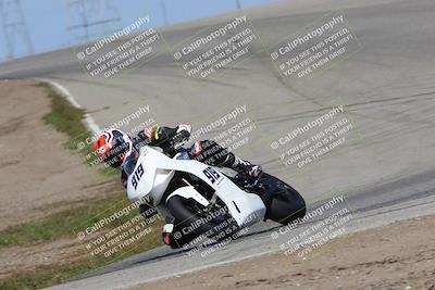 media/Mar-20-2022-AFM (Sun) [[c416bc4f31]]/Race 9/Race (Outside Grapevine)/